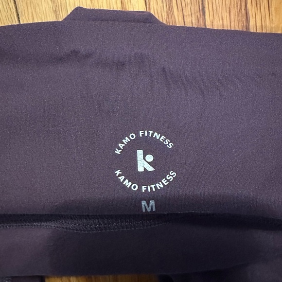 Amazon workout set - Picture 3 of 3